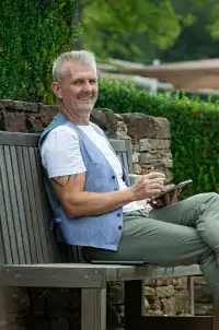 Harald Schenner Dolce Business am Mikrofon